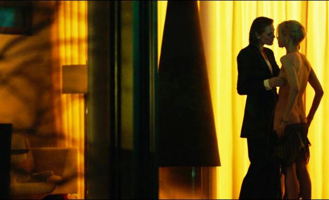 Девушка, которая застряла в паутине - трейлер