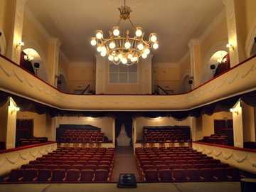 Драмтеатр Бенефис