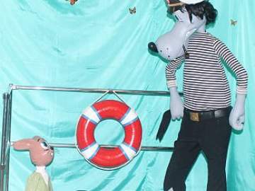 Шоу-выставка «Весёлые мультяшки»